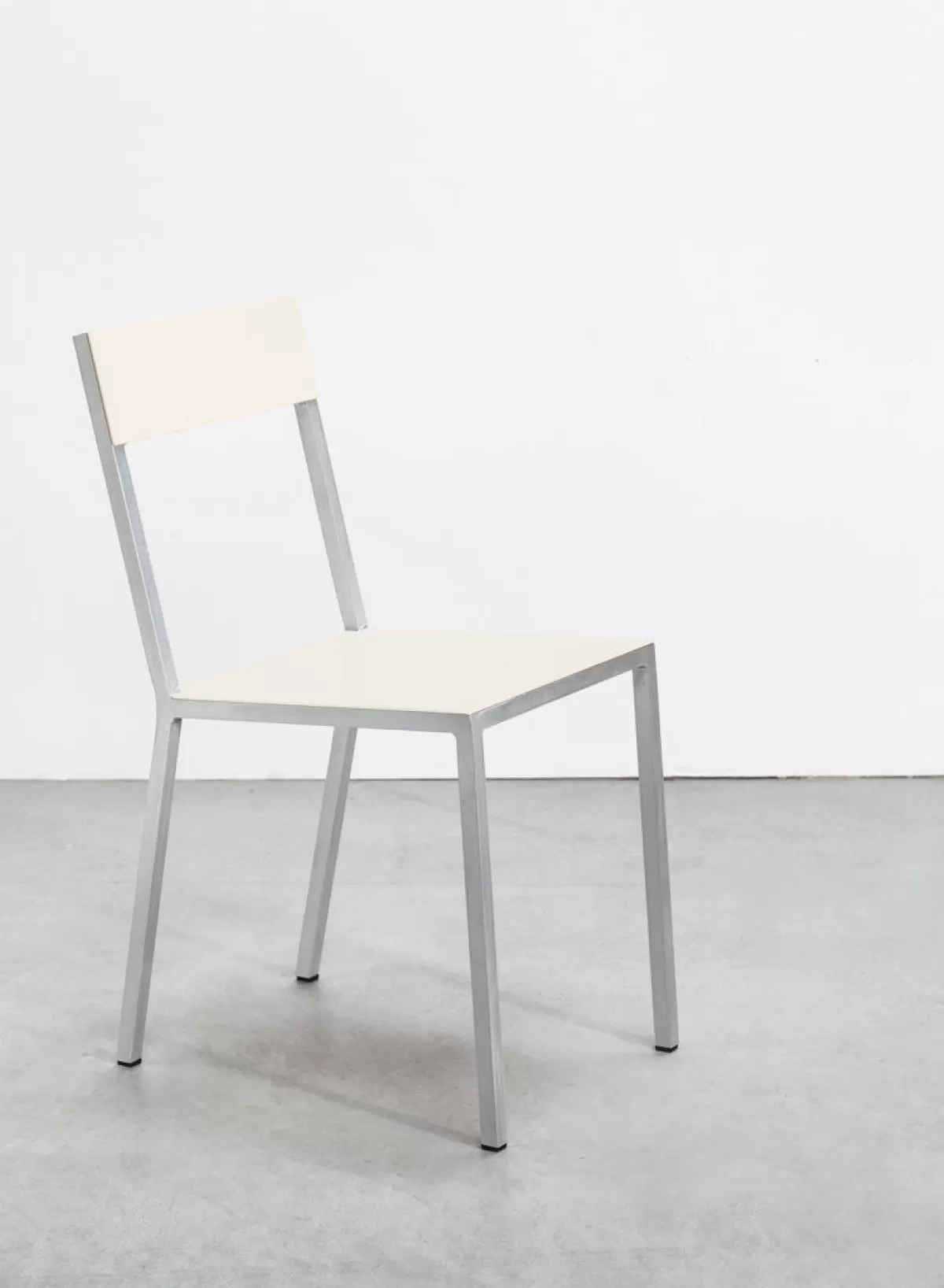 SUSAN BIJL Alu Chair, Ivory Seat, Ivory Back< Meubels