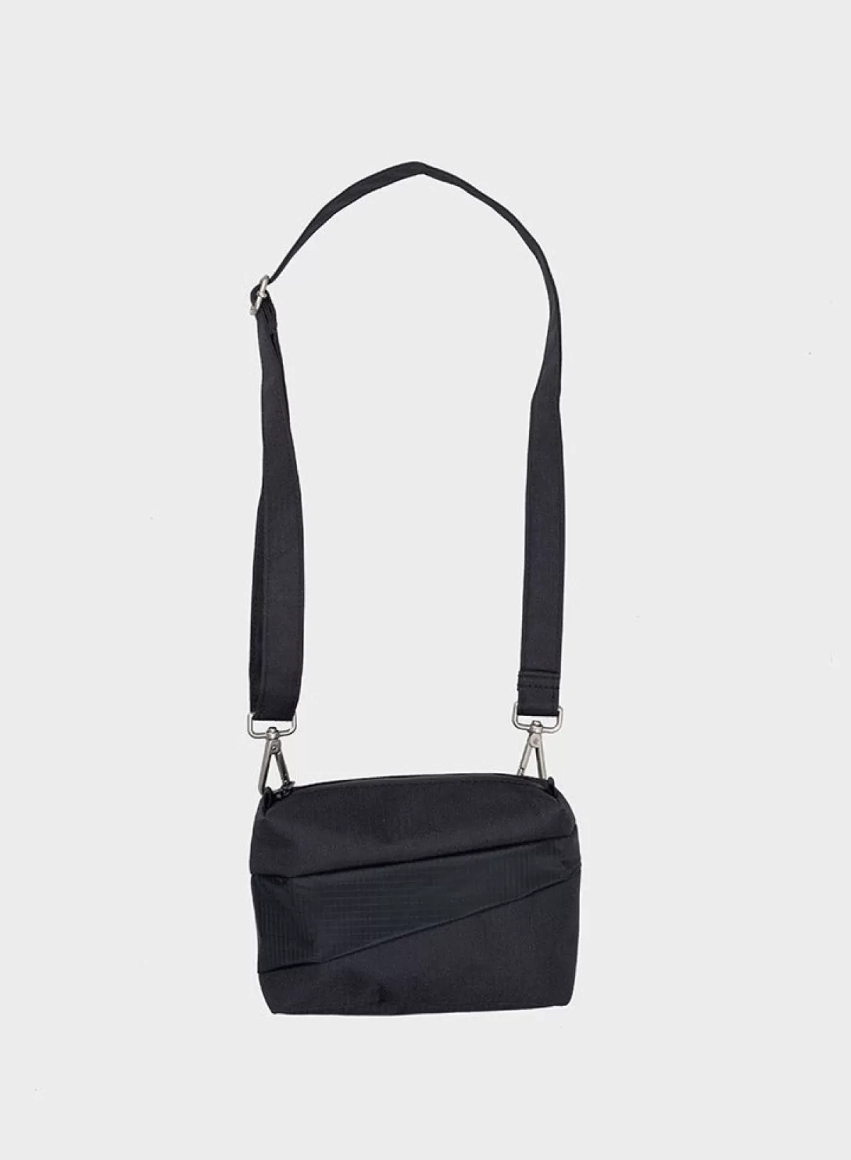 SUSAN BIJL Black & Black SMALL< The New Bum Bag