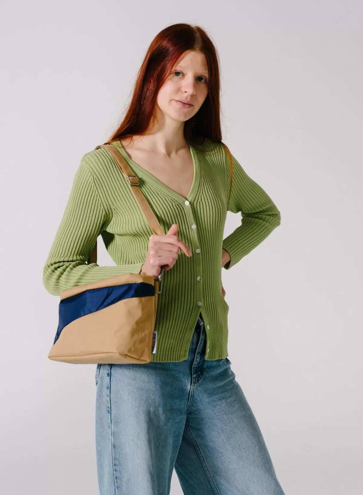 SUSAN BIJL Camel & Navy MEDIUM< The New Bum Bag