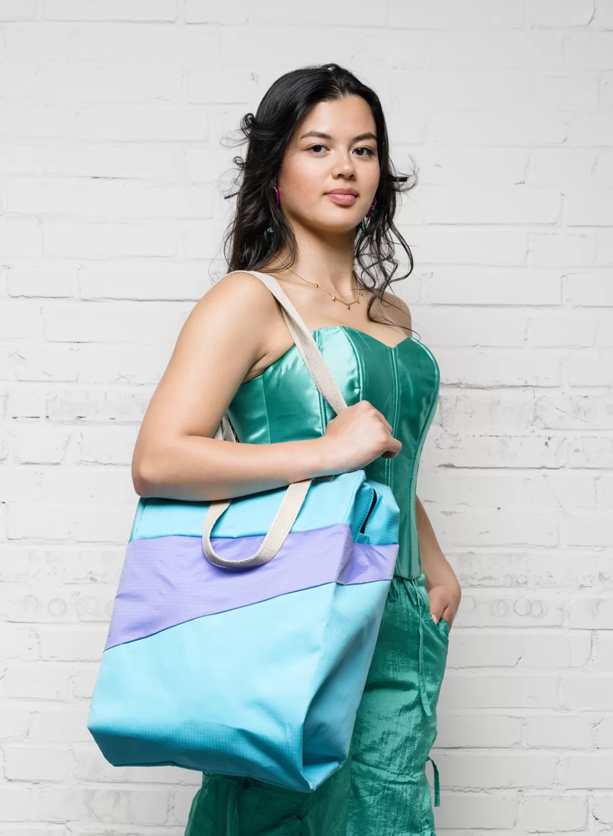 SUSAN BIJL Drive & Treble MEDIUM< The New Tote Bag