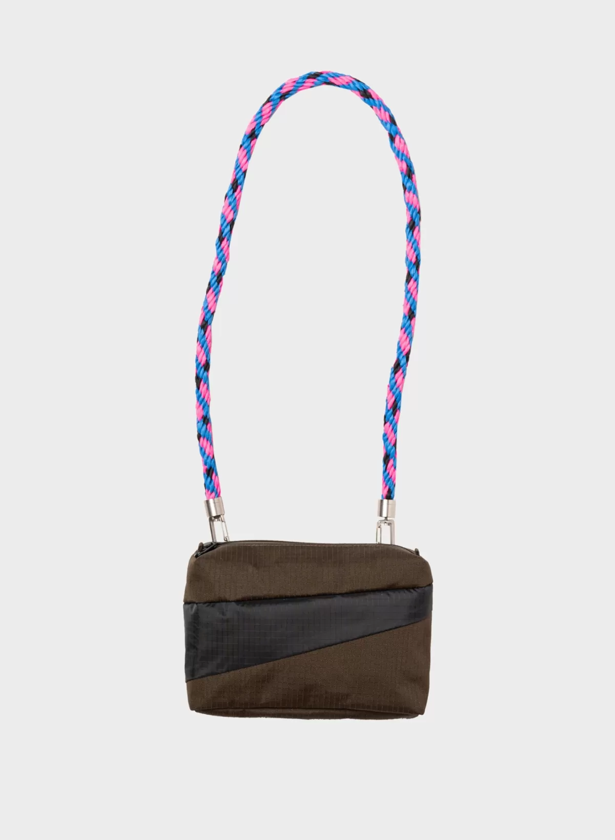 SUSAN BIJL Mud & Black SMALL< The New Bum Bag