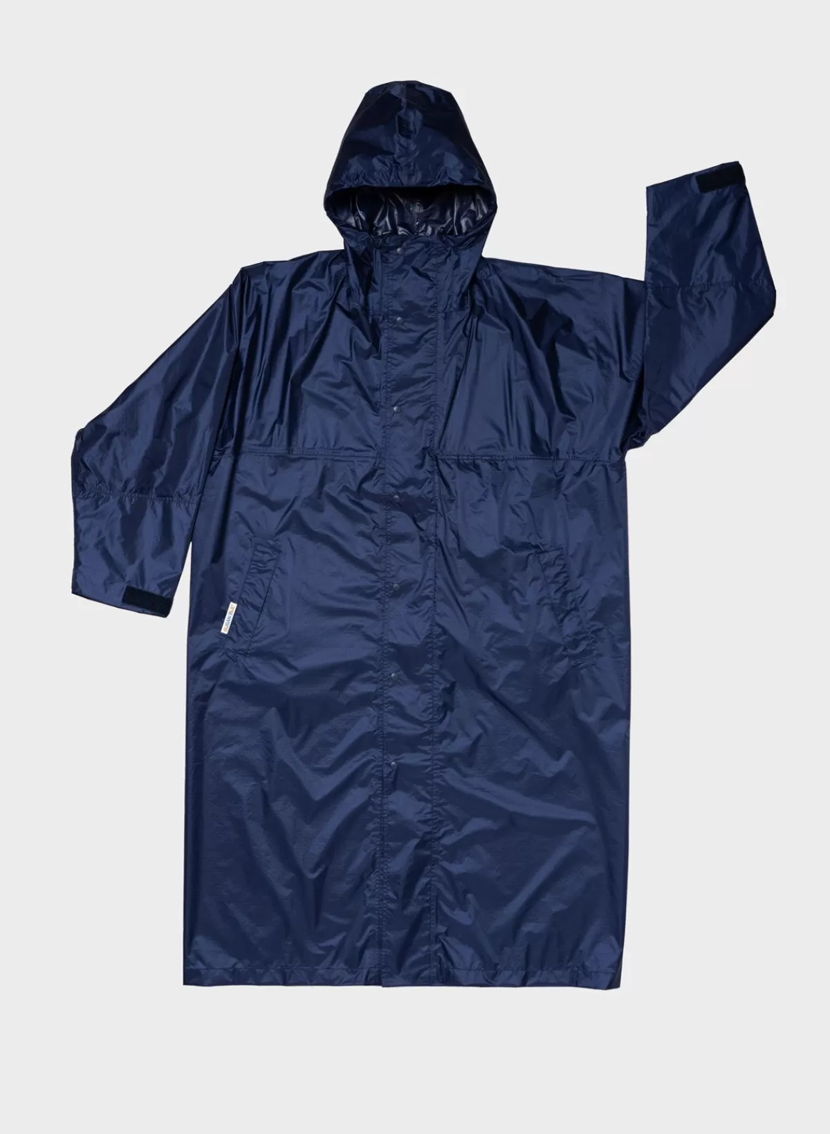 SUSAN BIJL < The New Raincoat