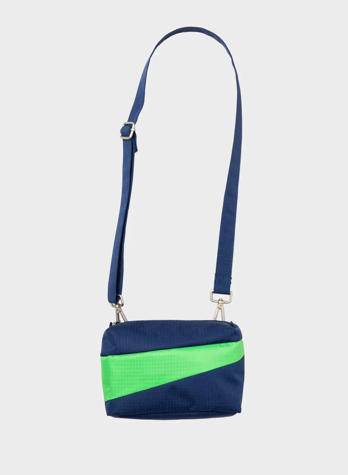 SUSAN BIJL Navy & Greenscreen SMALL< The New Bum Bag