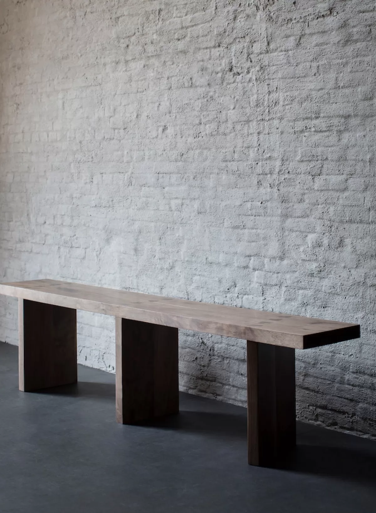 SUSAN BIJL (Showroom) Bench Walnut Solid, LARGE< Meubels